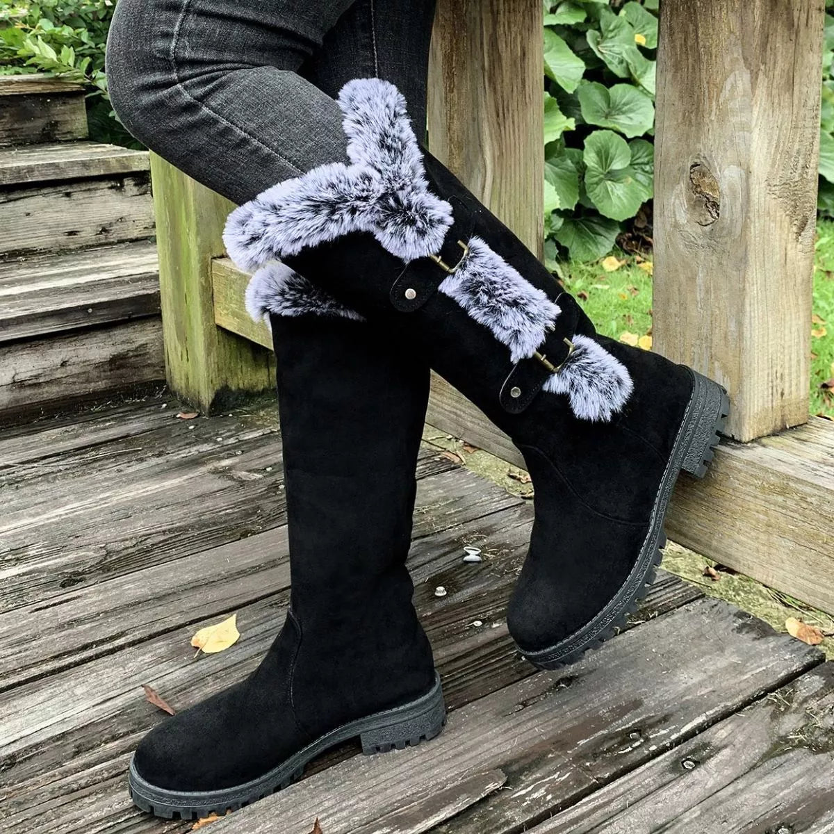 Round Toe Block Heels Boots - Black - View 1