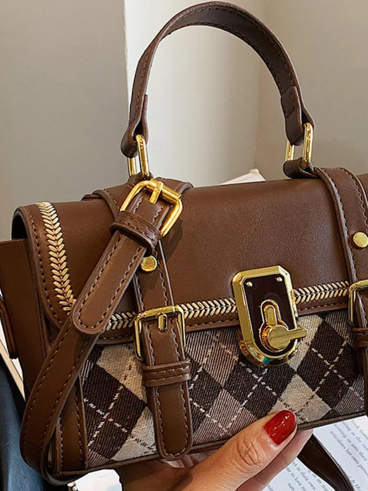 Argyle Pattern Flap Crossbody Bag - Brown - View 6