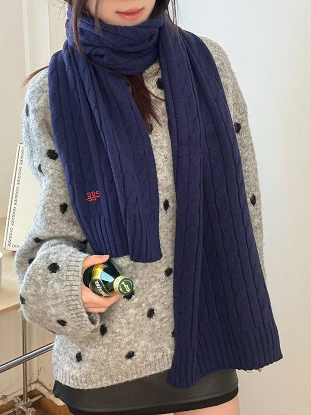 Ribbed Knitted Winter Scarf - Blue - View 3