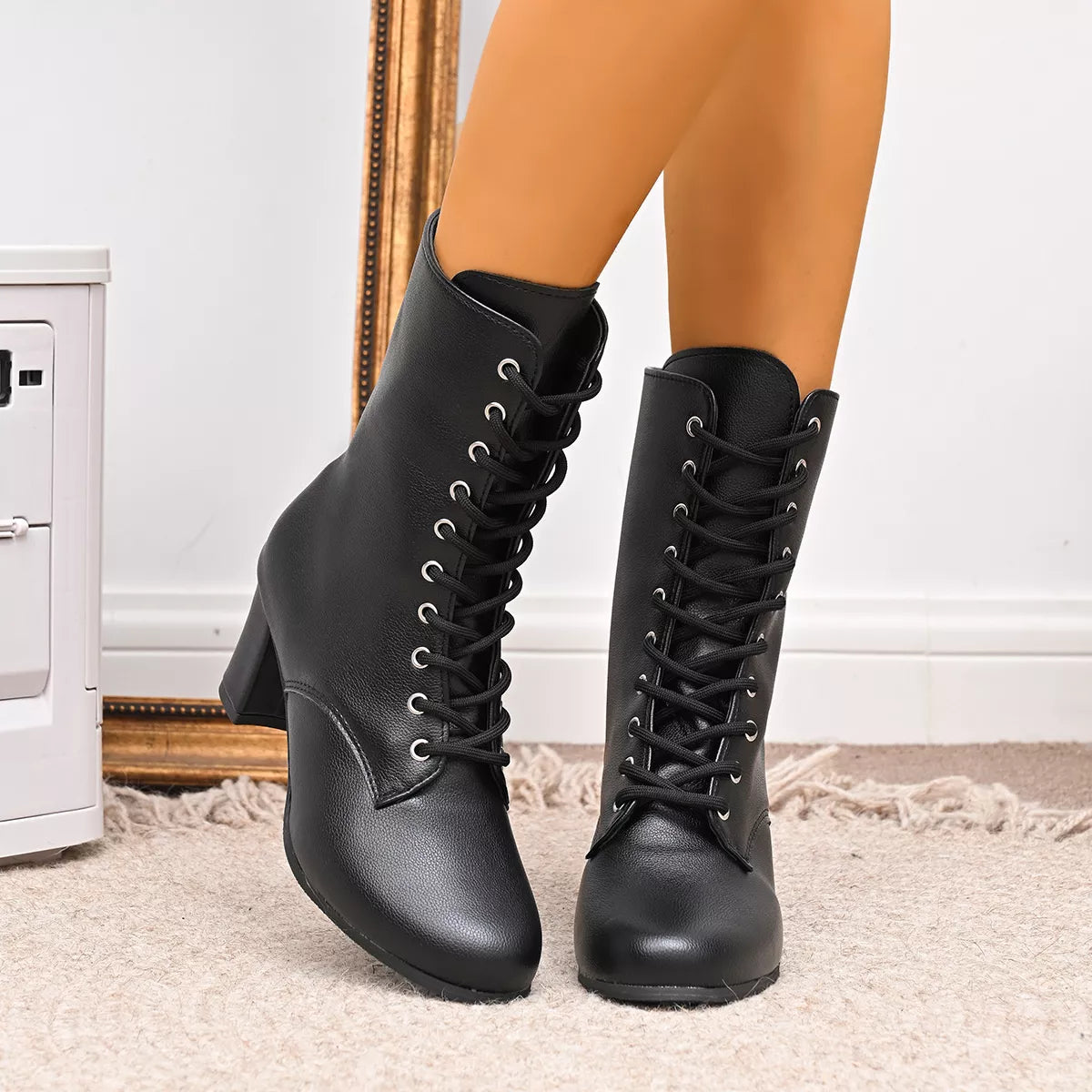 Round Toe Block Heels Boots - Black - View 5