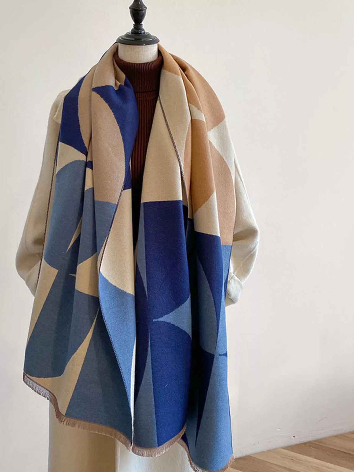 Contrast Raw Hem Scarf - Light Indigo - View 12