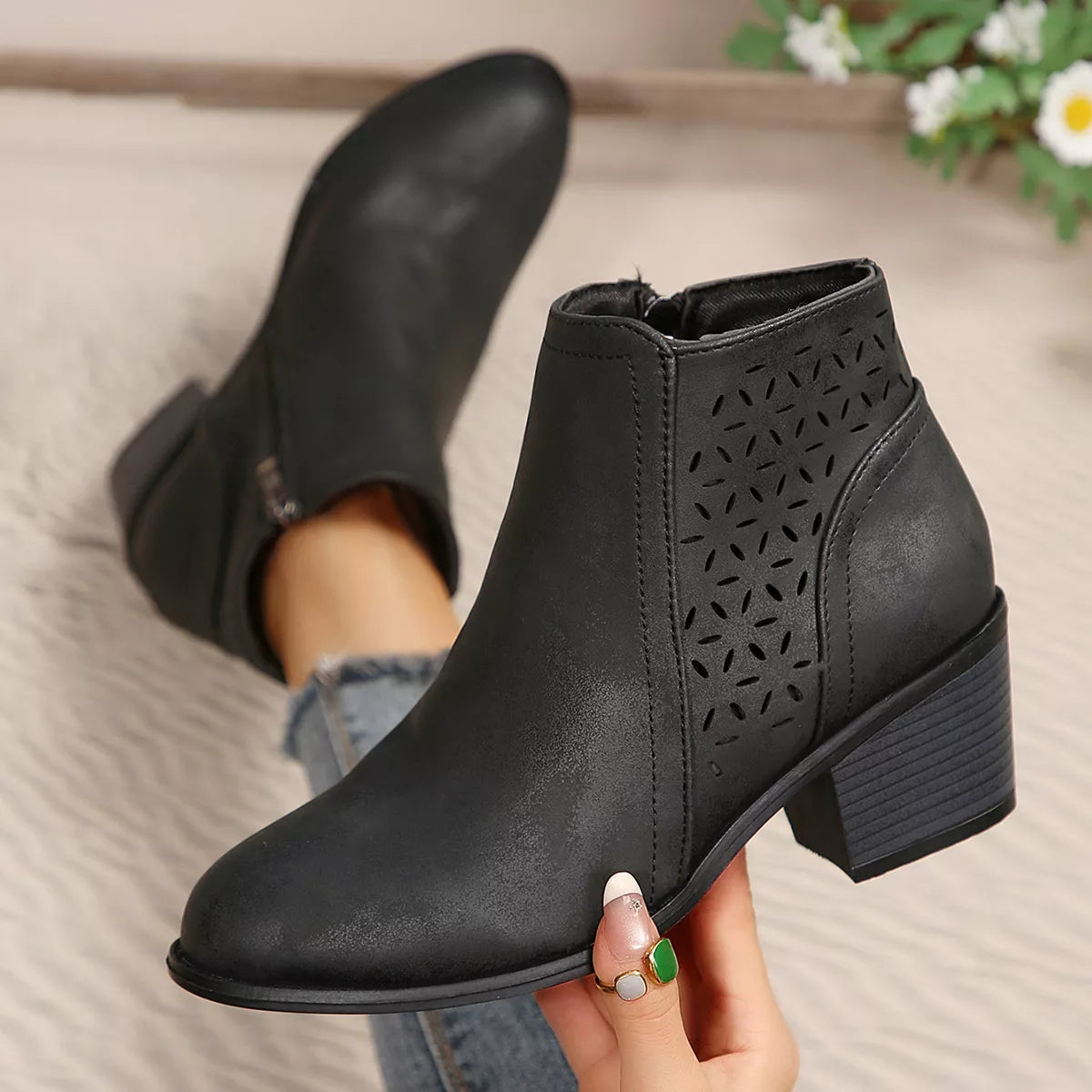 Point Toe Block Heels Boots - Black - View 3