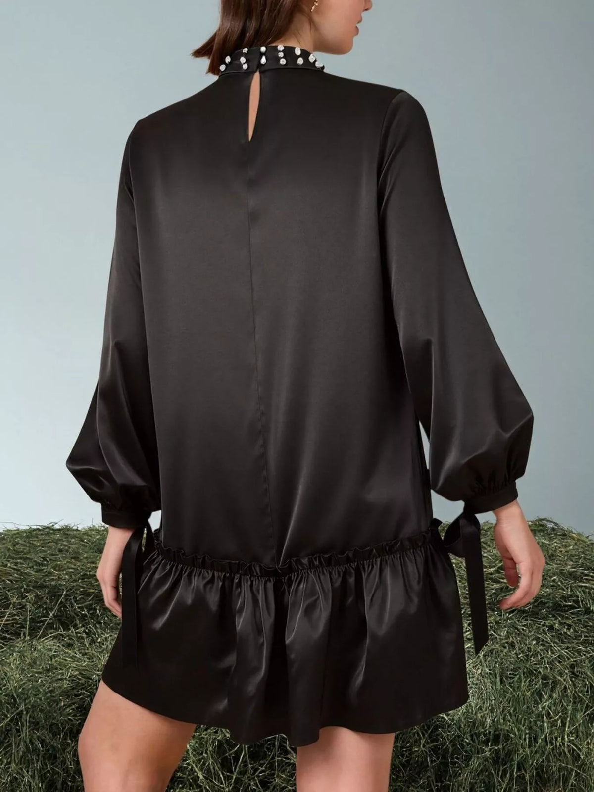 Pearl-Embellished Mock Neck Ruffle Hem Dress - Black - View 4