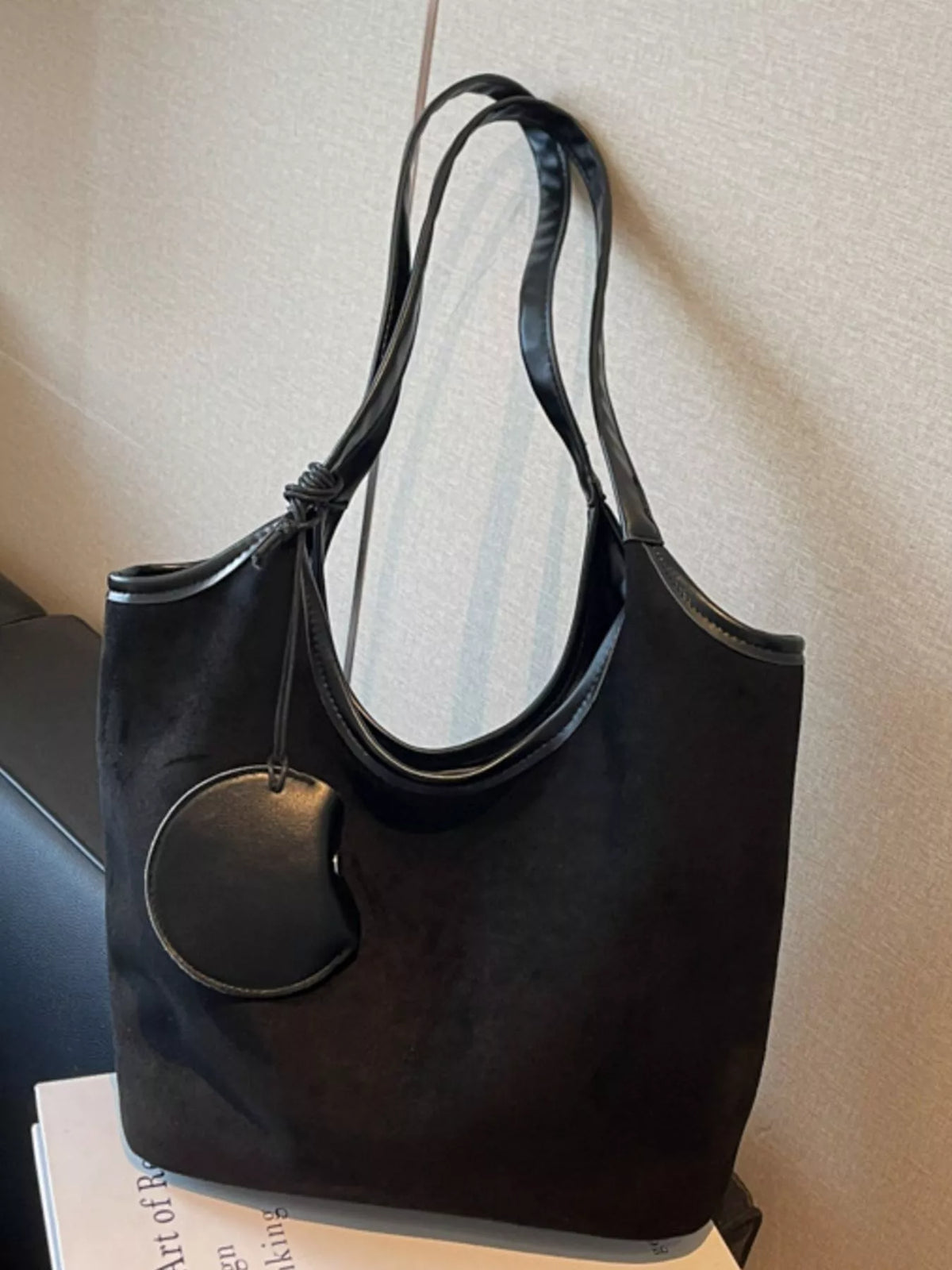 Suede Texture Shoulder Bag - Black - View 3