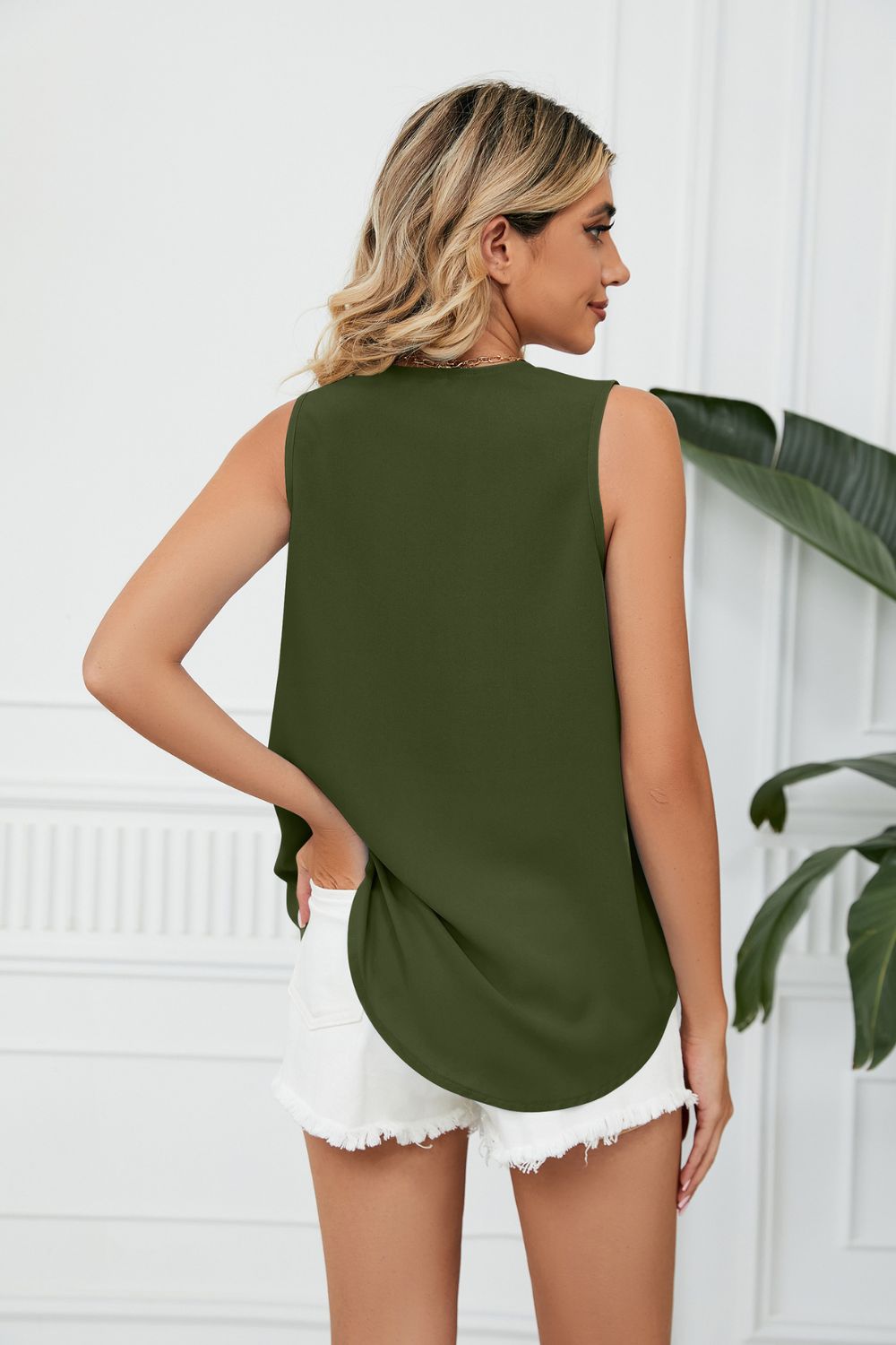 Contrast Trim Plunge Sleeveless Blouse - Forest - View 15