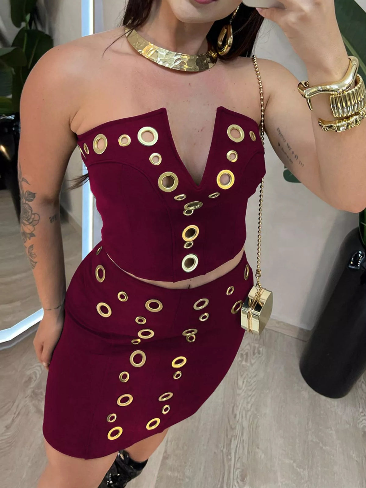 Grommet Crop Top and Mini Skirt Set - Red - View 3