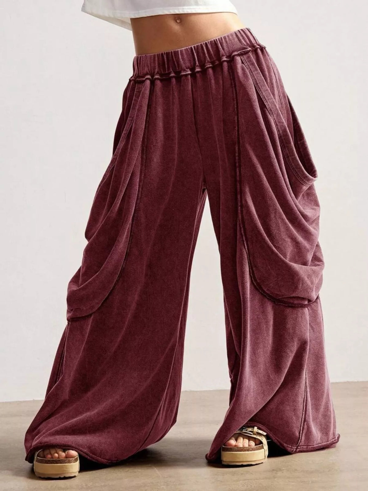 Oversized Wide-Leg Cargo Pants - Wine Red - View 1