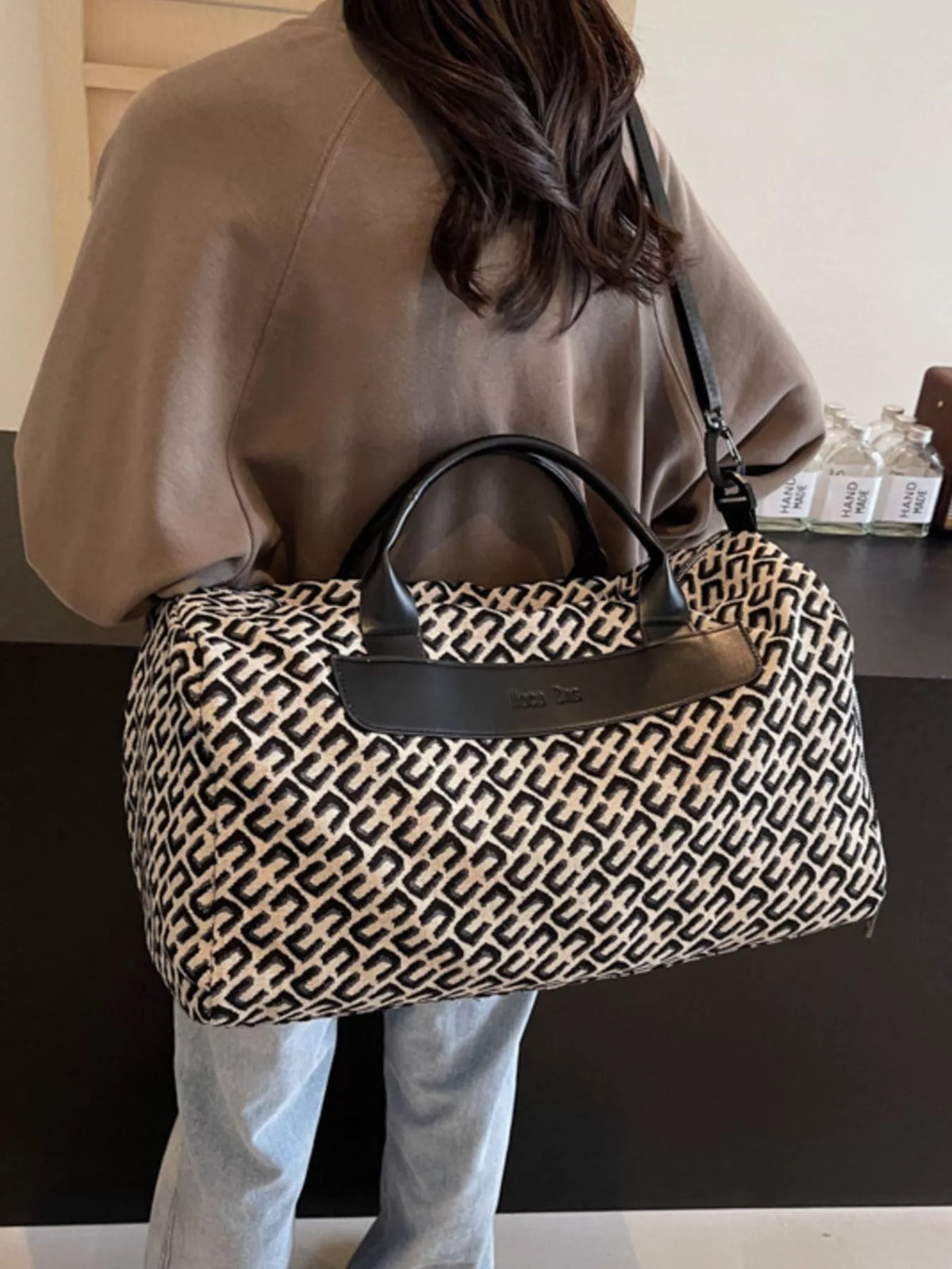 Geometric Pattern Travel Bag - Black - View 6