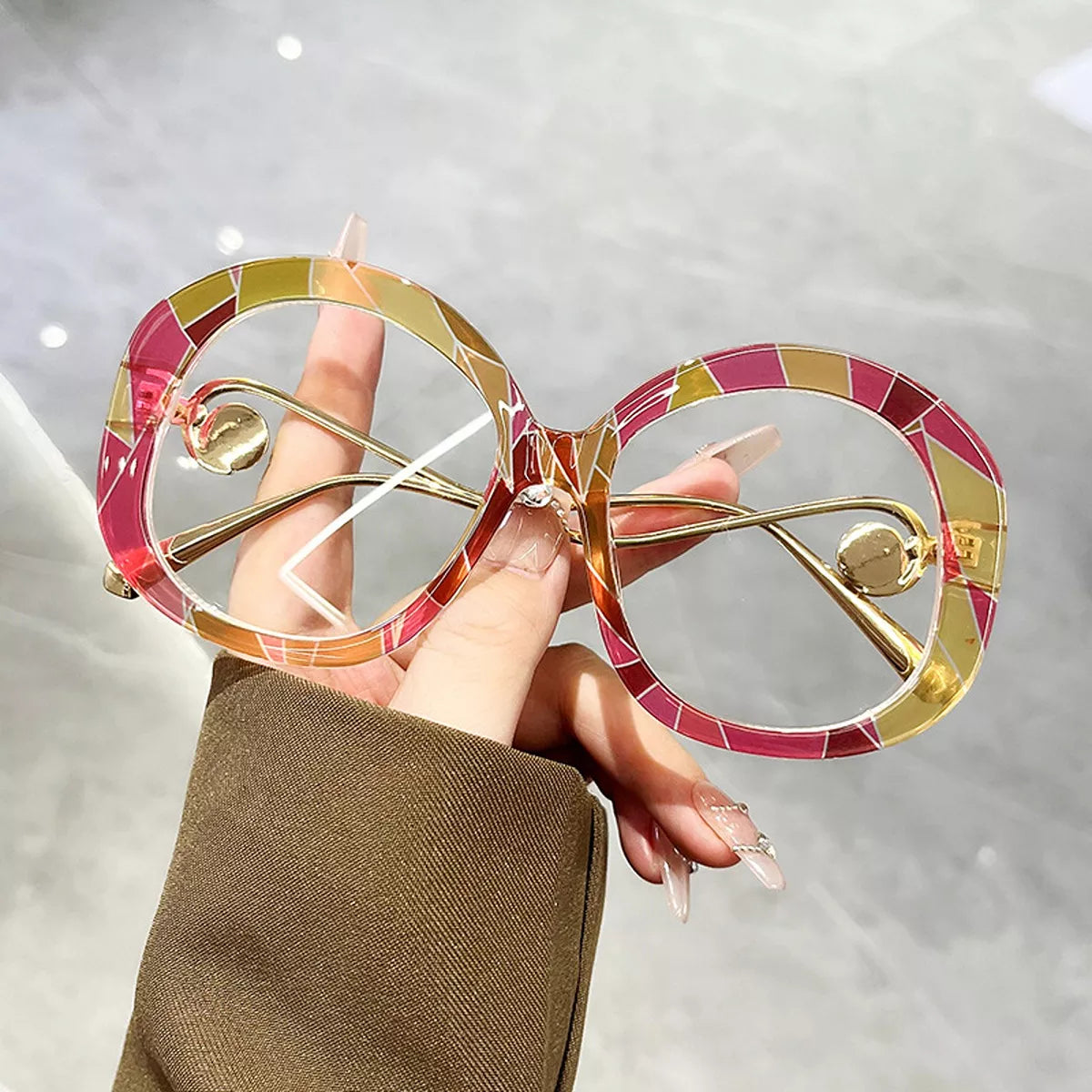 Oversized Round Frame Sunglasses - Pink patterned frame - View 3