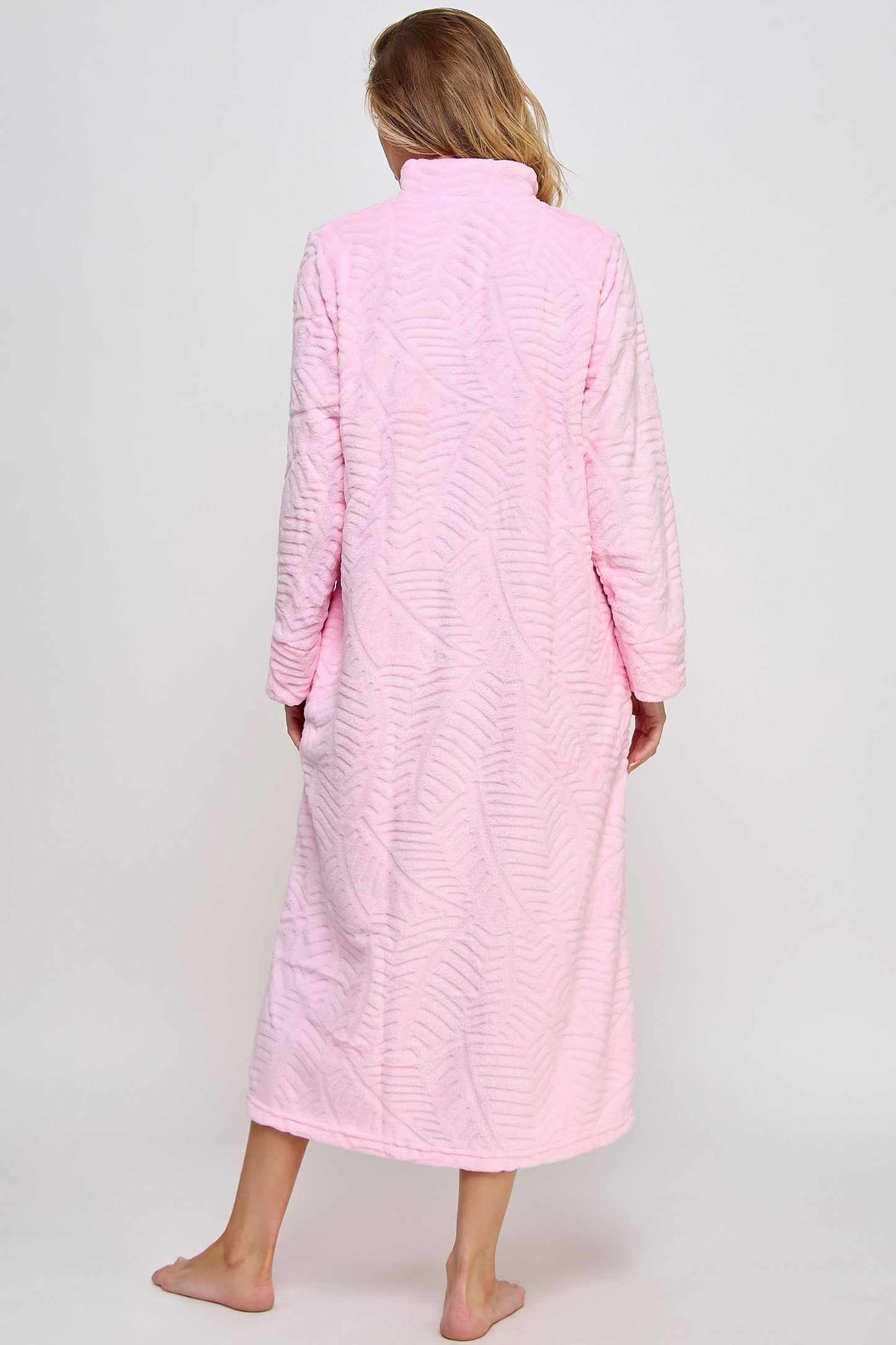 Sabrina Robe, styled view