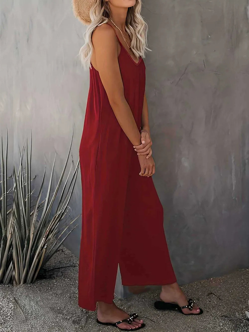 Scoop Neck Spaghetti Strap Jumpsuit - Burgundy - View 4
