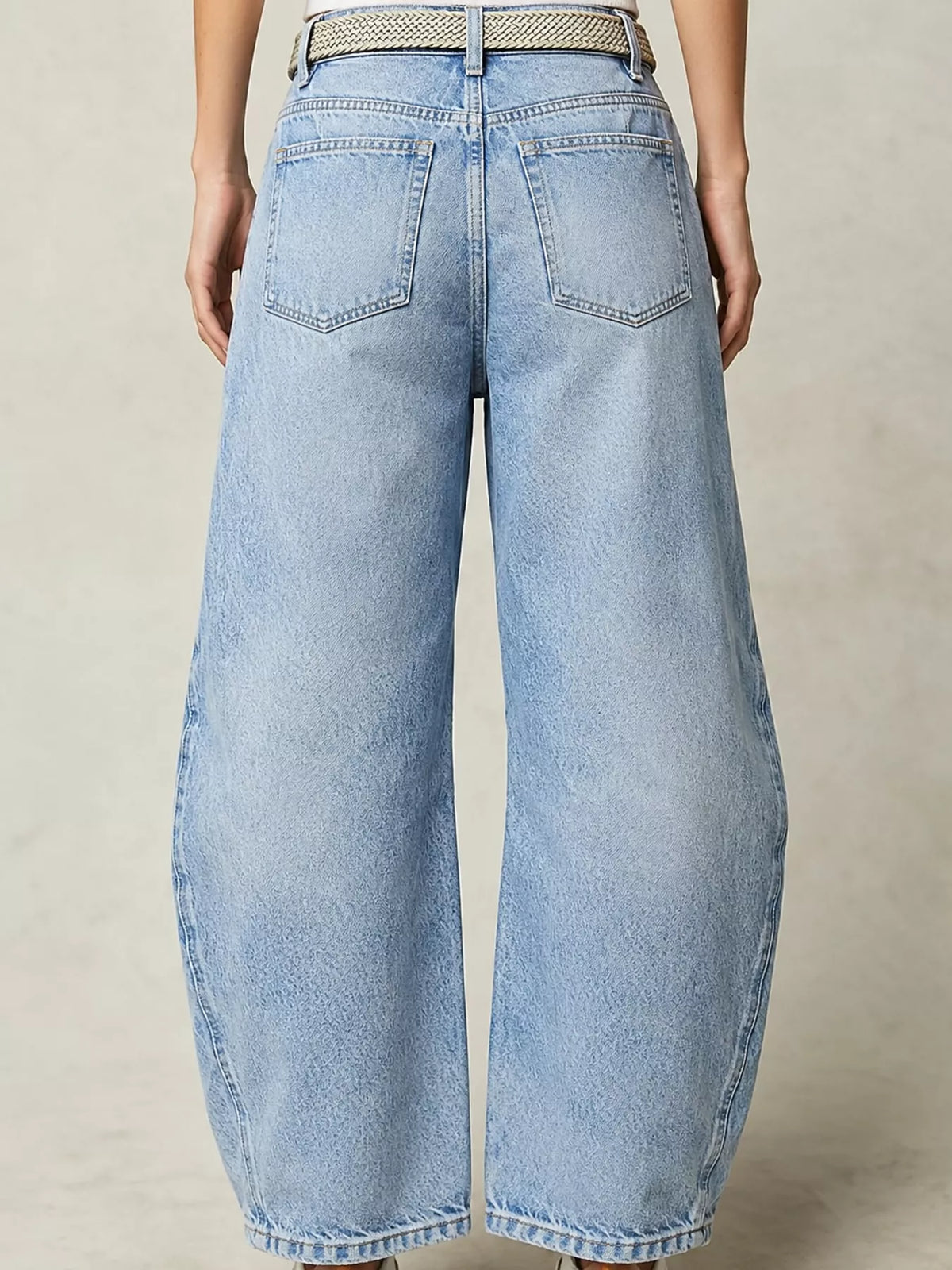 Barrel-Leg Jeans - Light Blue - View 7