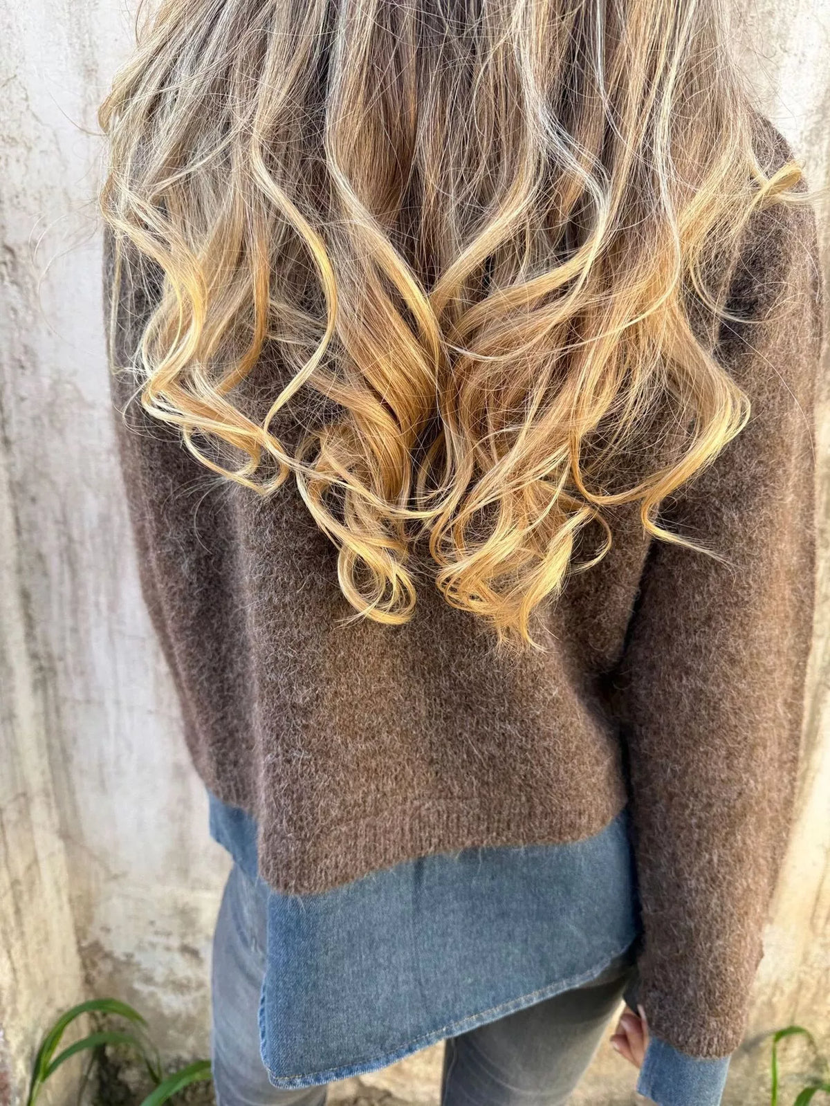 Contrast Denim Collar Half-Zip Knit Sweater - Coffee Brown - View 4