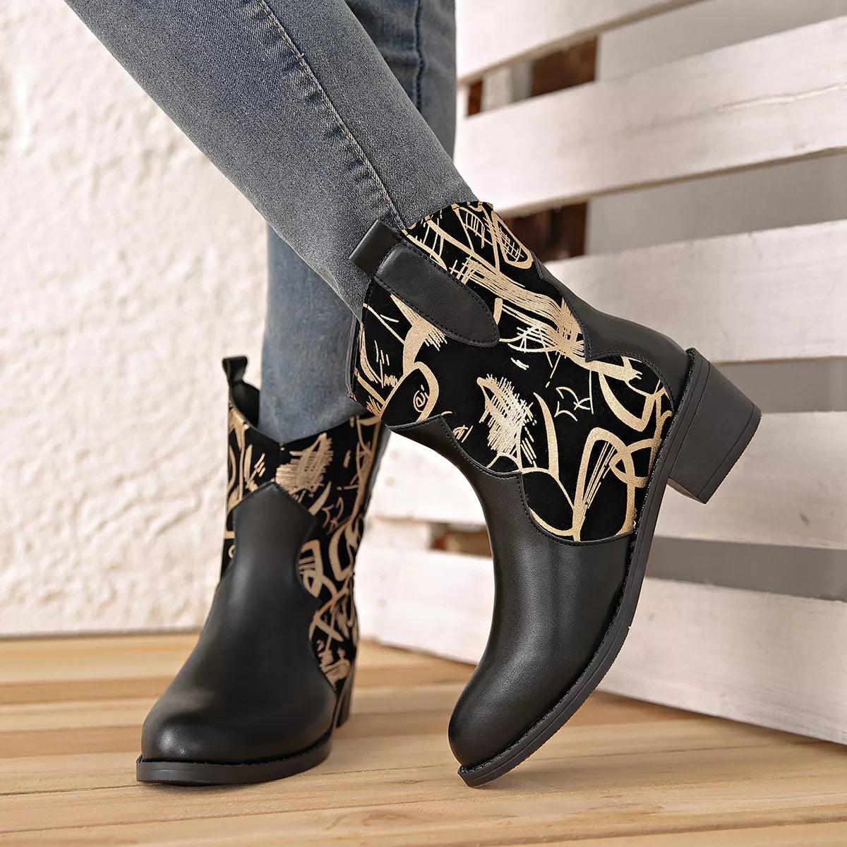 Point Toe Block Heels Boots - Black - View 3