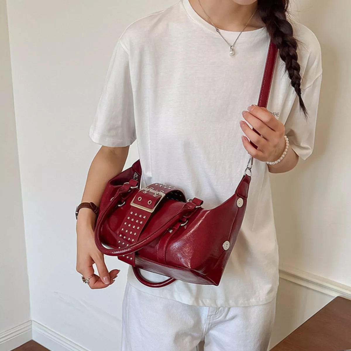 Rivet Embellished Crossbody Bag - Red - View 3