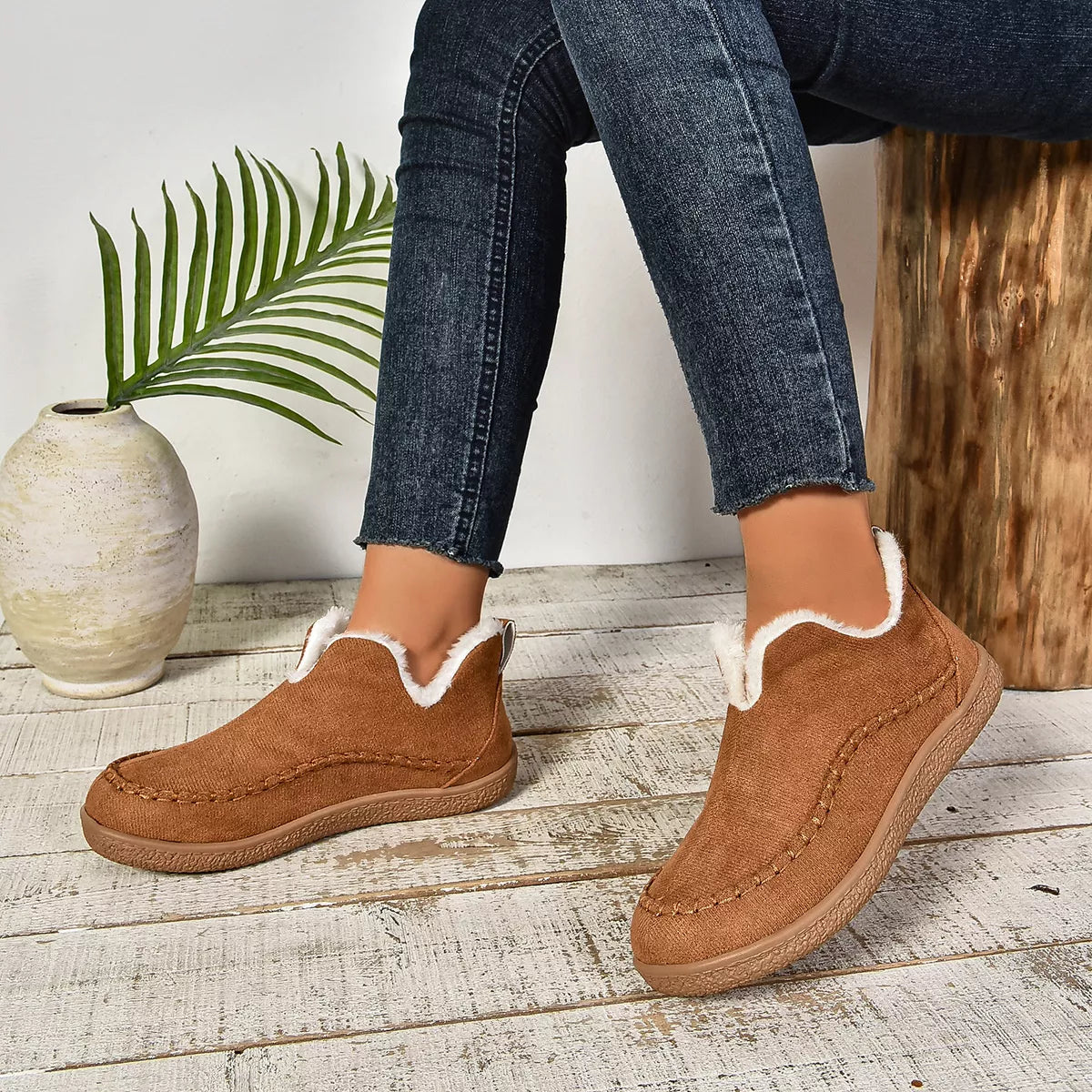 Round Toe Plush Lined Shoes - Tan - View 5