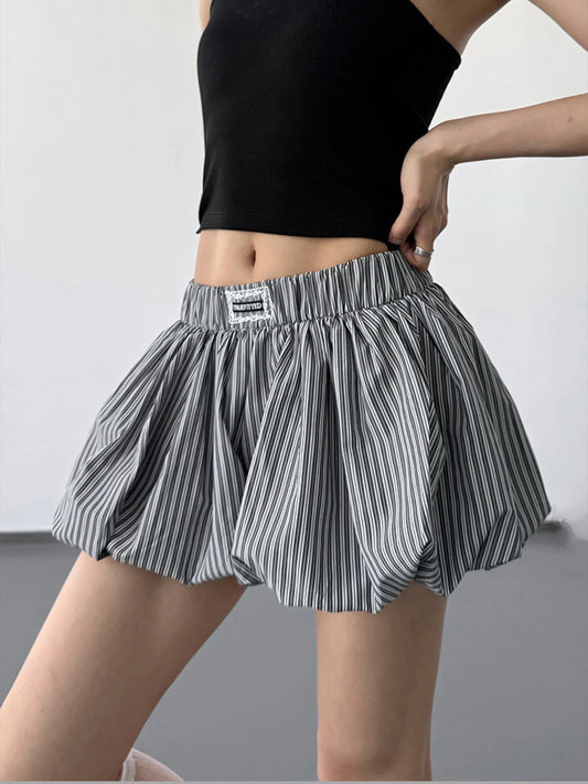 Striped Bubble Hem Casual Shorts - product photo 2
