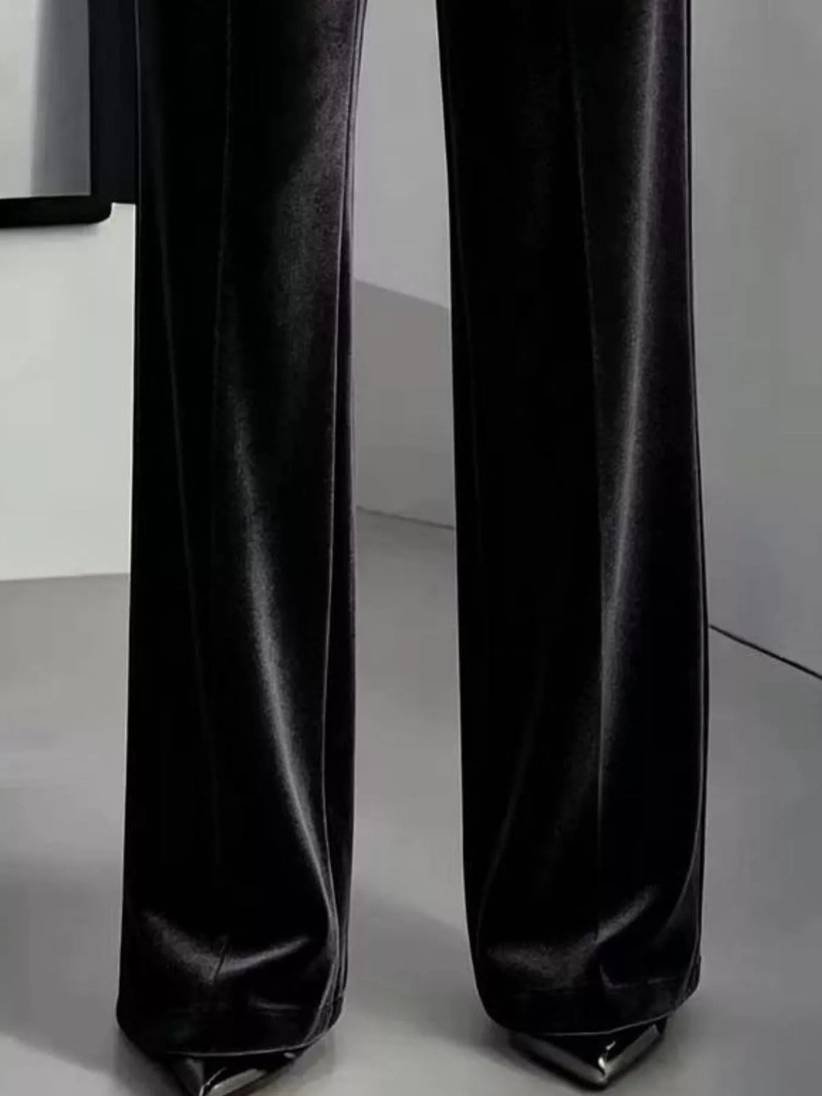 Full Size High-Waisted Velvet Pants Plus Size - Black - View 4