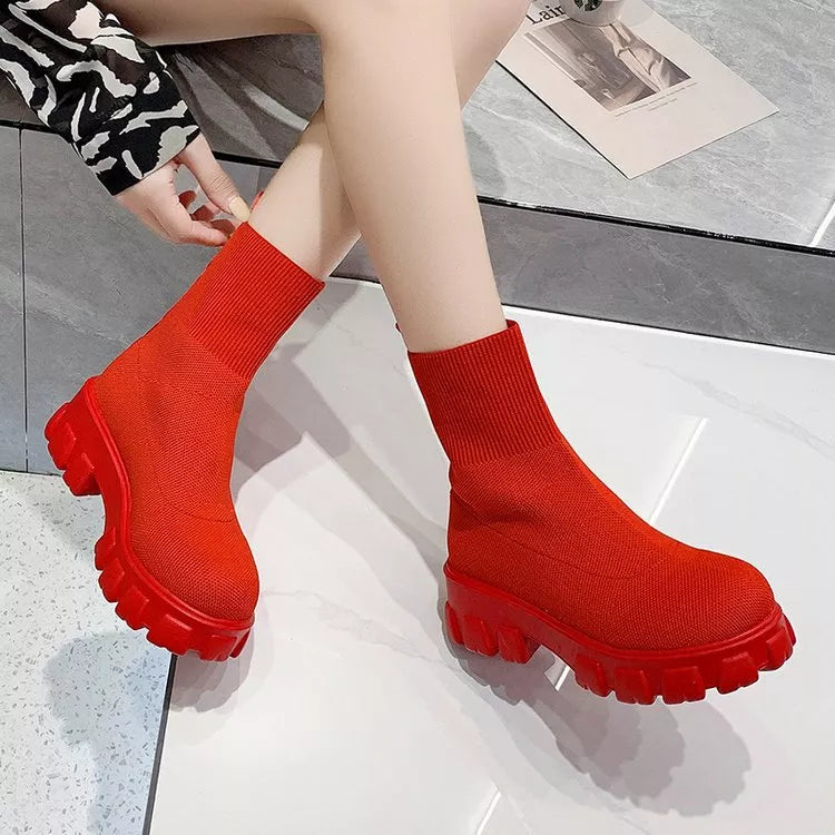 Round Toe Block Heels Boots - Red - View 19