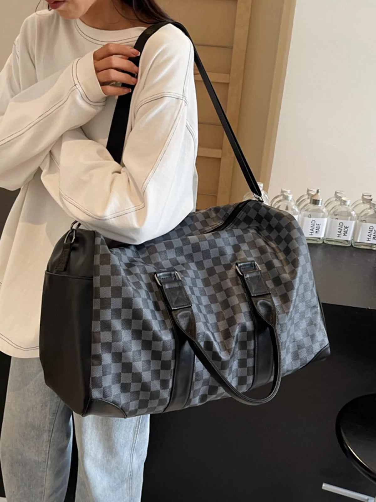 Checkered Pattern Travel Bag - Black - View 4