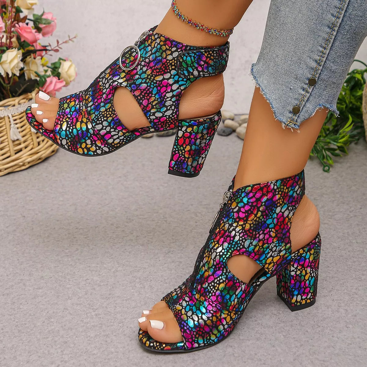 Open Toe Block Heels Sandals - Black - View 3