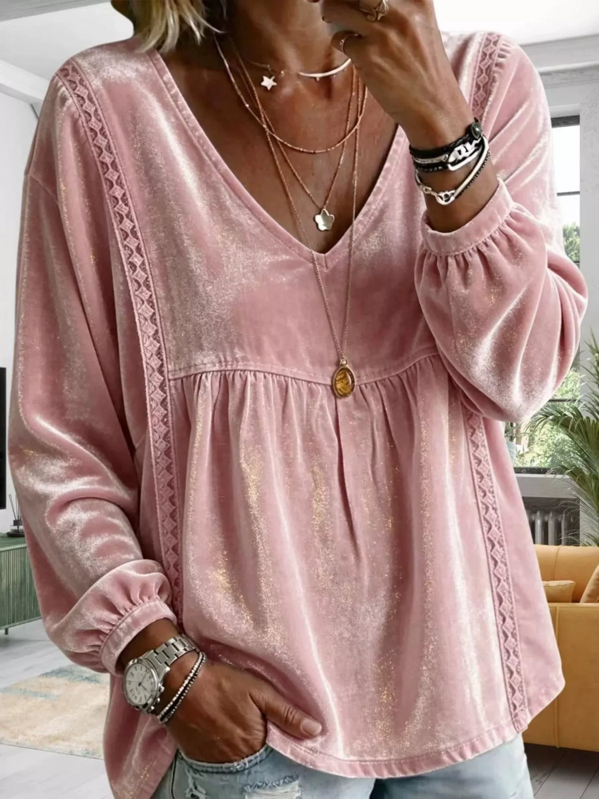 Full Size Velvet Lace Detail V-Neck Blouse Plus Size - Pink - View 15