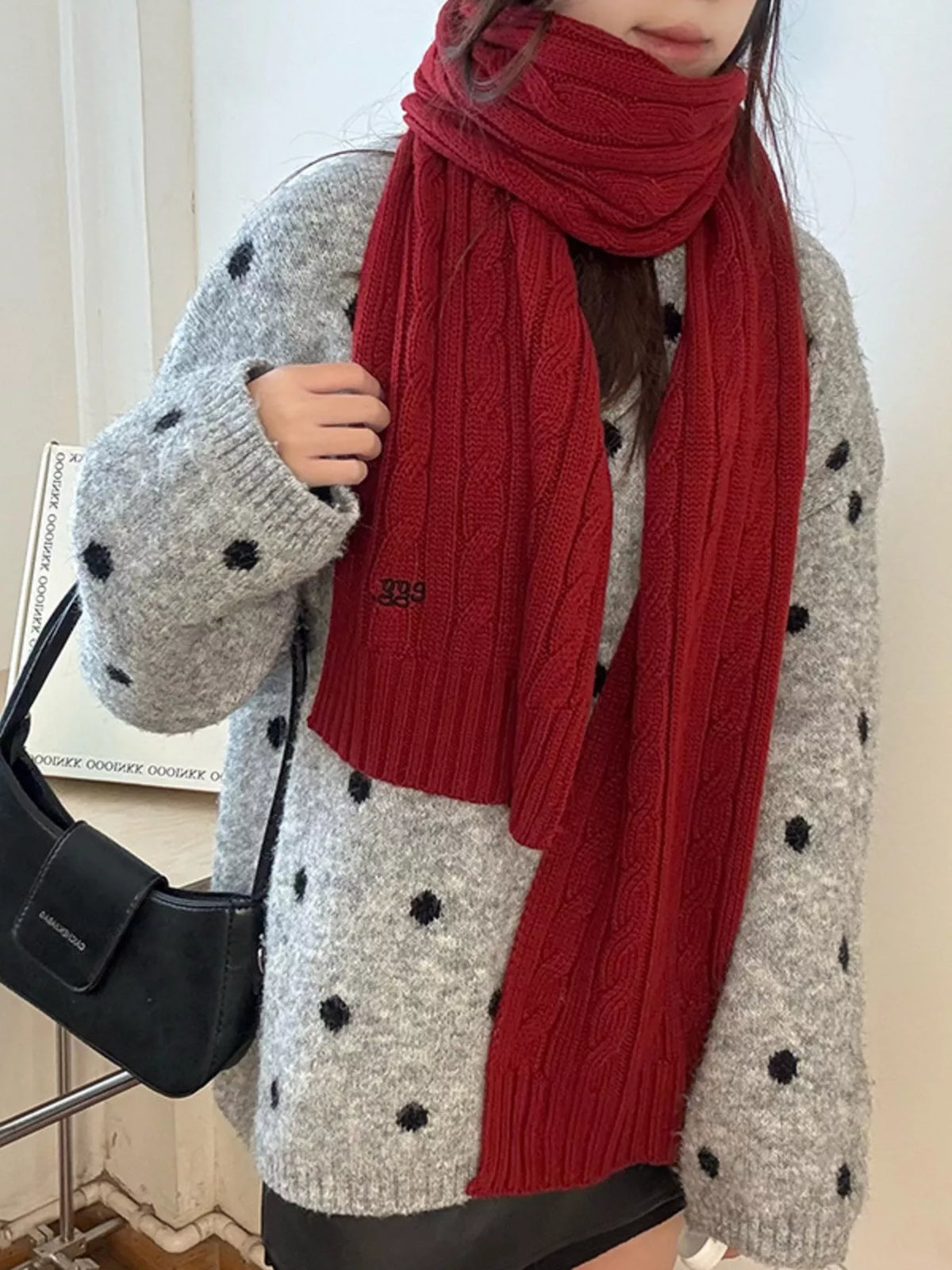 Ribbed Knitted Winter Scarf - Red - View 15