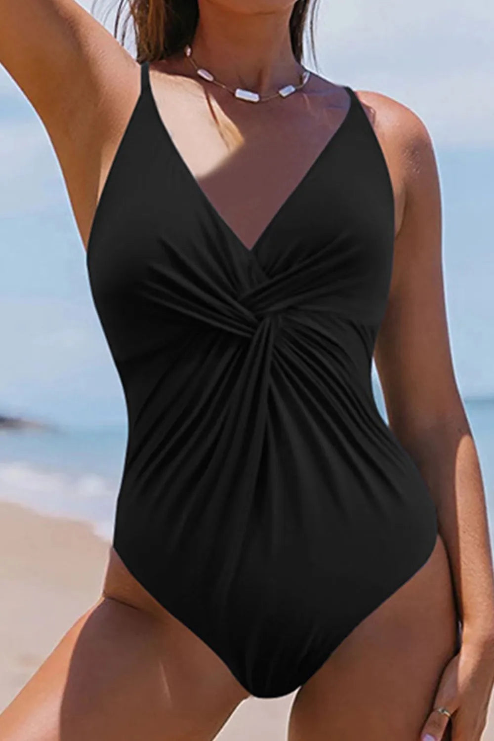 Twisted Crisscross V-Neck One-Piece Swimwear - Black - View 3