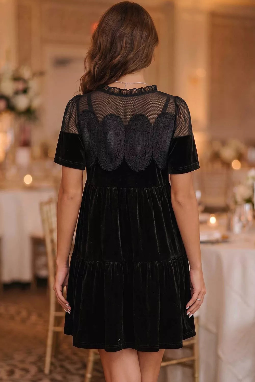 Embroidered Velvet Short Sleeve Mini Shift Dress - Black - View 2