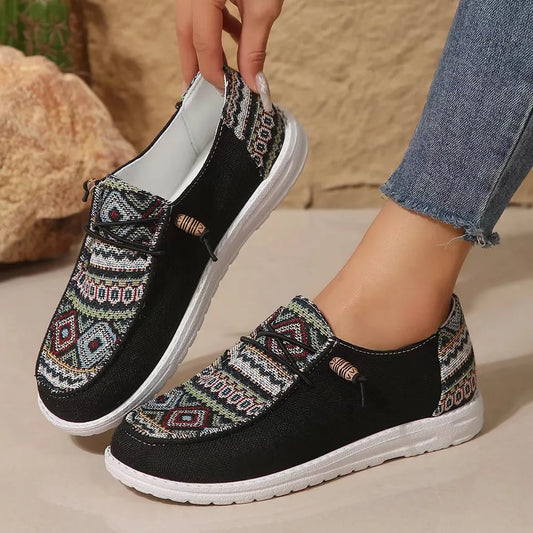 Geometric Round Toe Flat Slip-Ons - Black - View 1