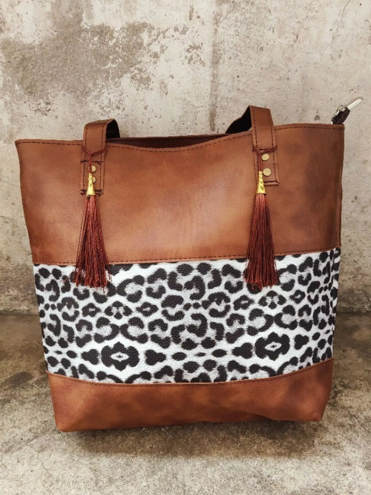 Tassel Leopard Tote Bag - Caramel - View 3