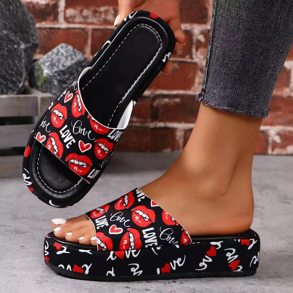 Butterfly Print Platform Sandals - Red - View 2