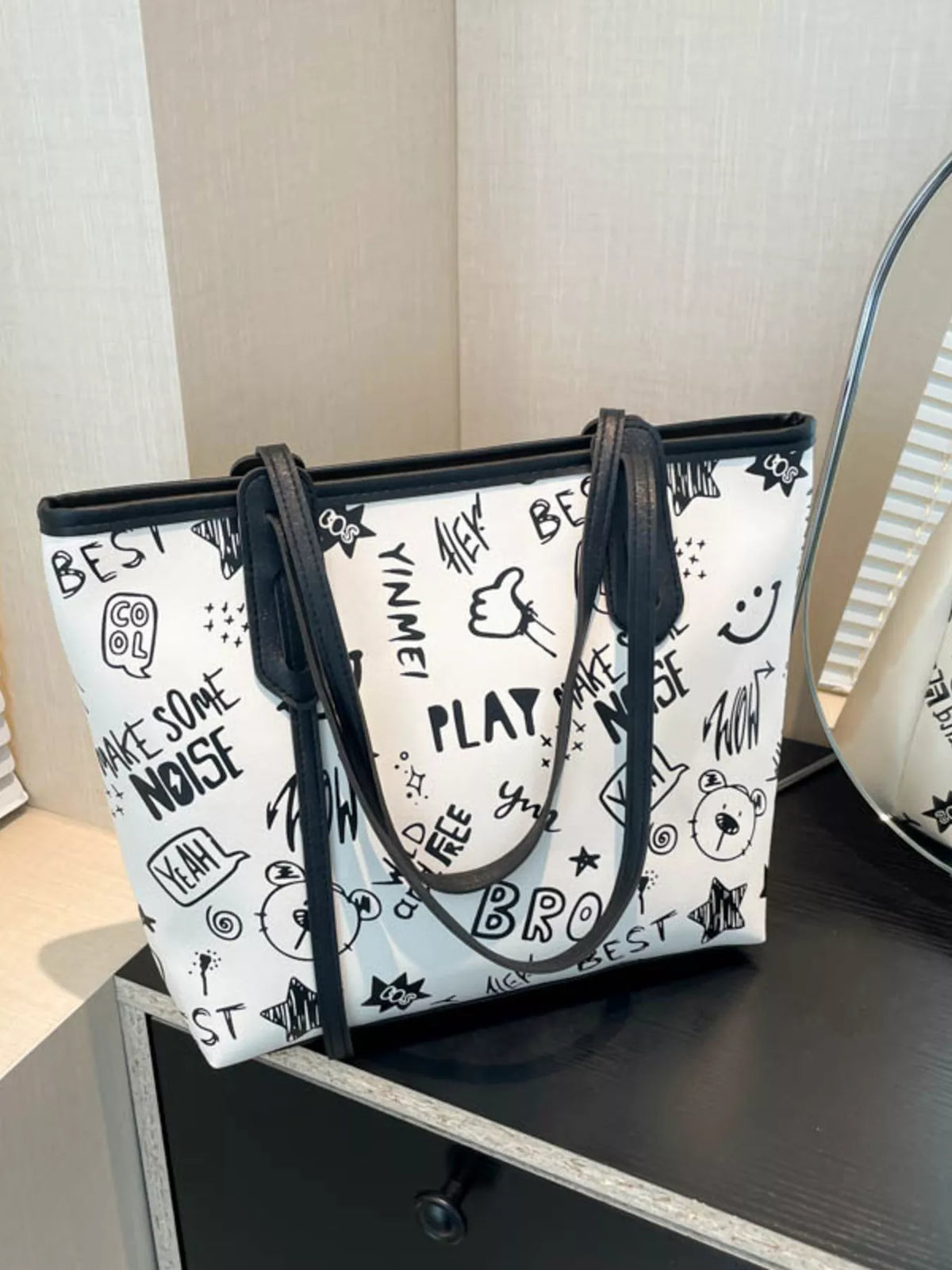Graffiti Print Casual Tote Bag - Black - View 5