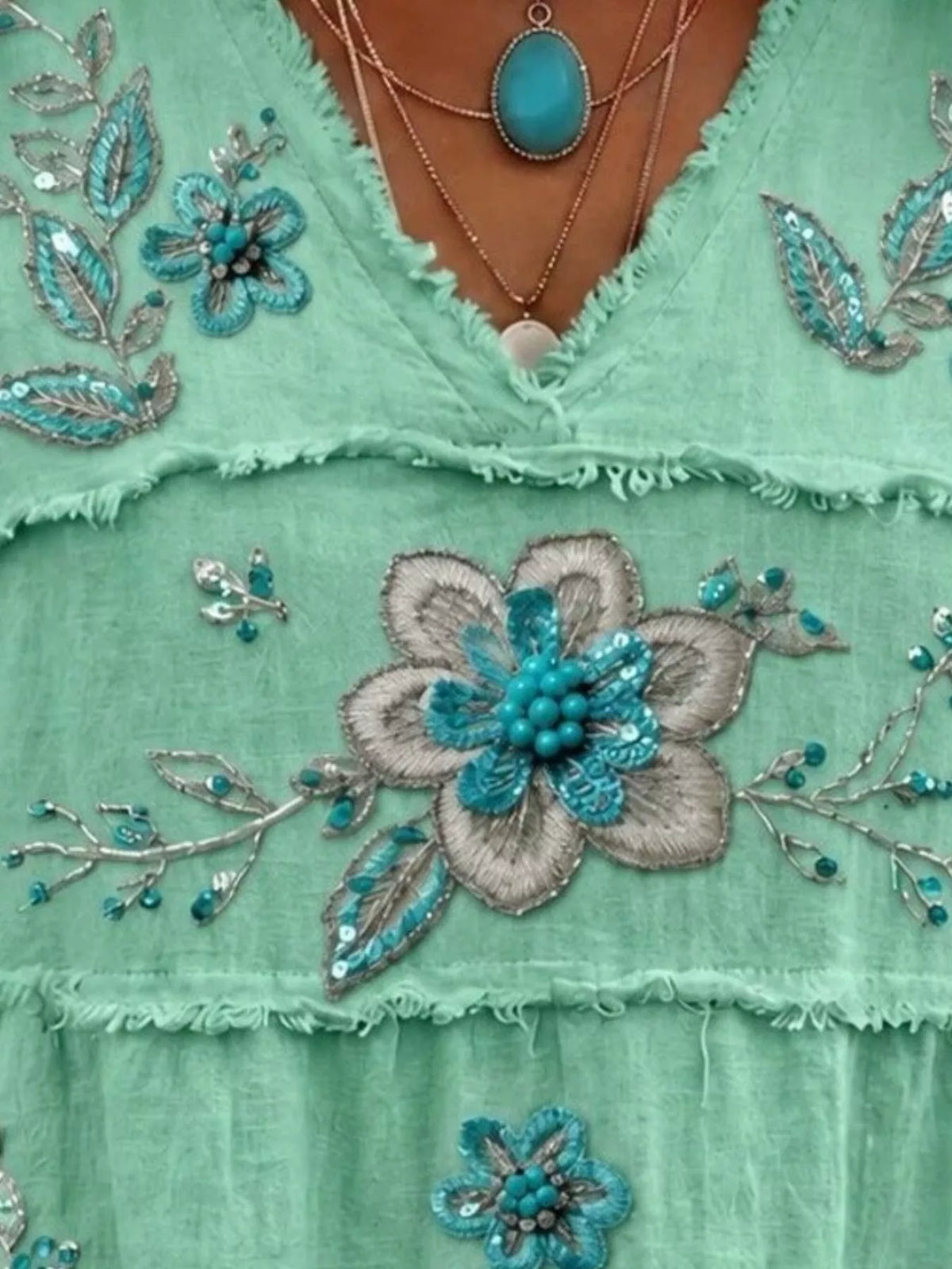 Full Size Floral Raw Hem V-Neck Blouse Plus Size - Neon Green - View 4
