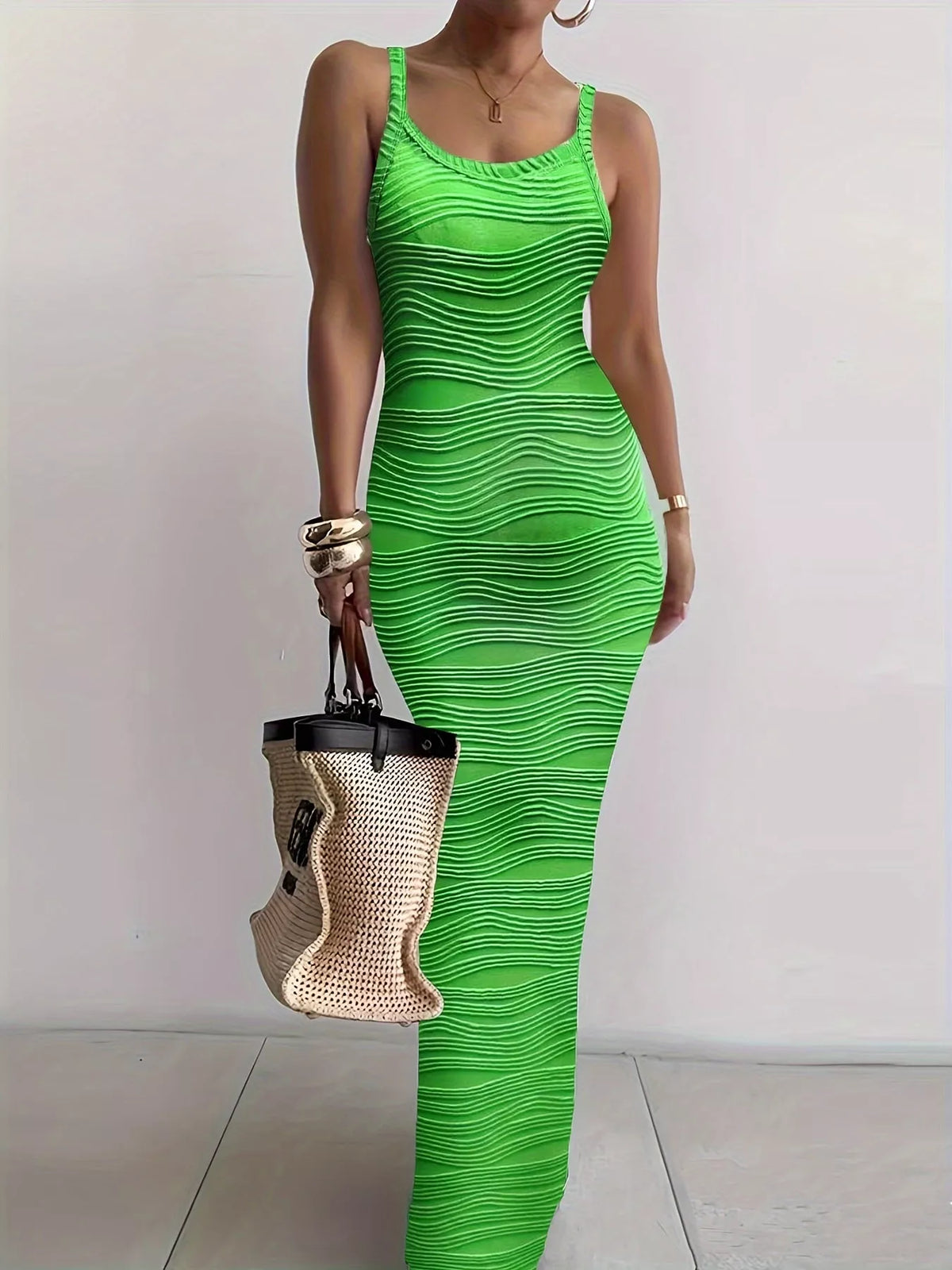 Sleeveless Bodycon Maxi Dress - Green - View 16