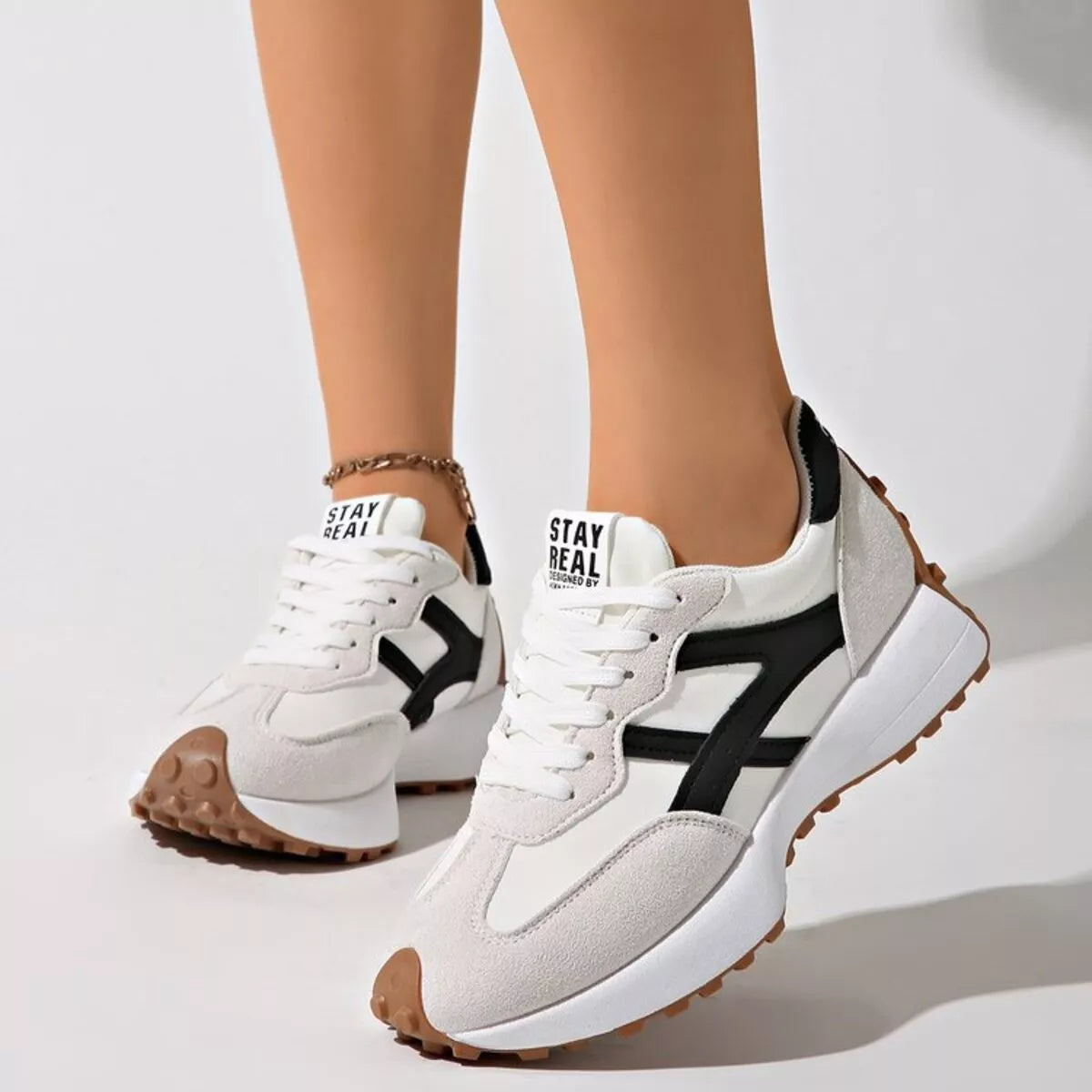 Round Toe Lace Up Sneakers - White - View 3