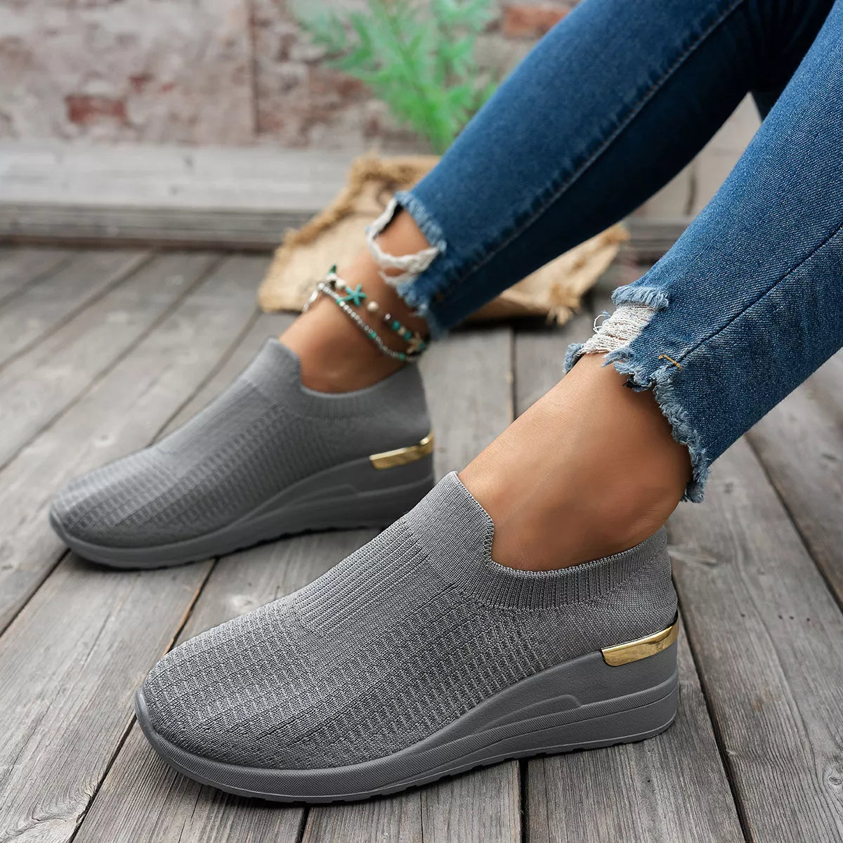 Mesh Round Toe Wedge Athletic Sneakers - Grey - View 6