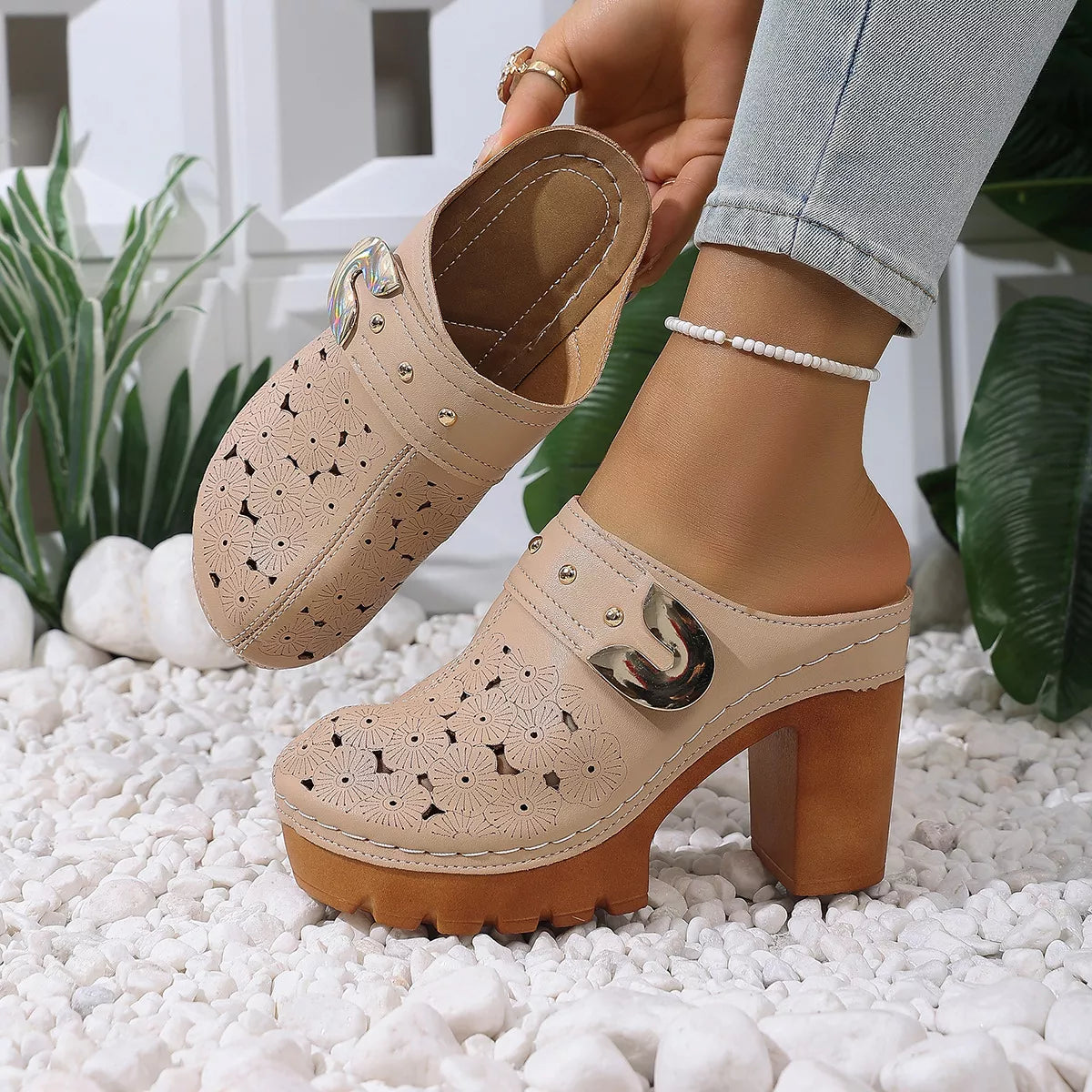 Round Toe Block Heels Sandals - Beige - View 14