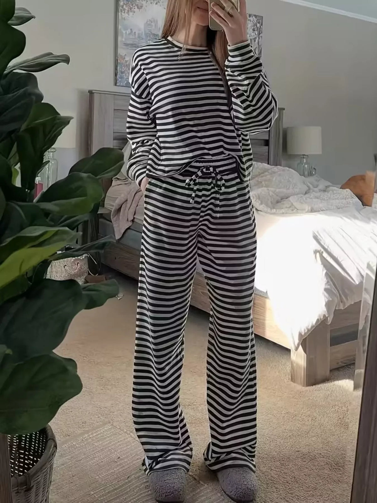 Striped Long Sleeve Top and Pants Set - Black - View 3