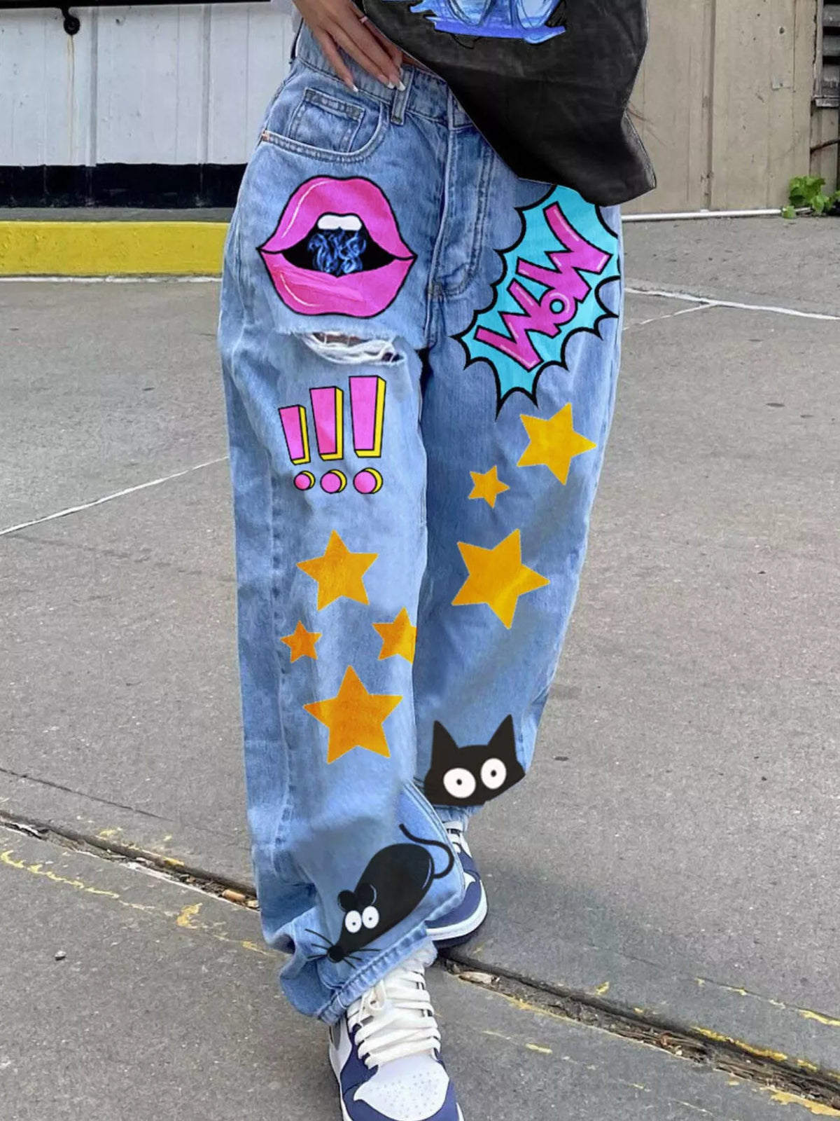 Full Size Pop Art Print Loose Fit Jeans Plus Size - Light Blue - View 1