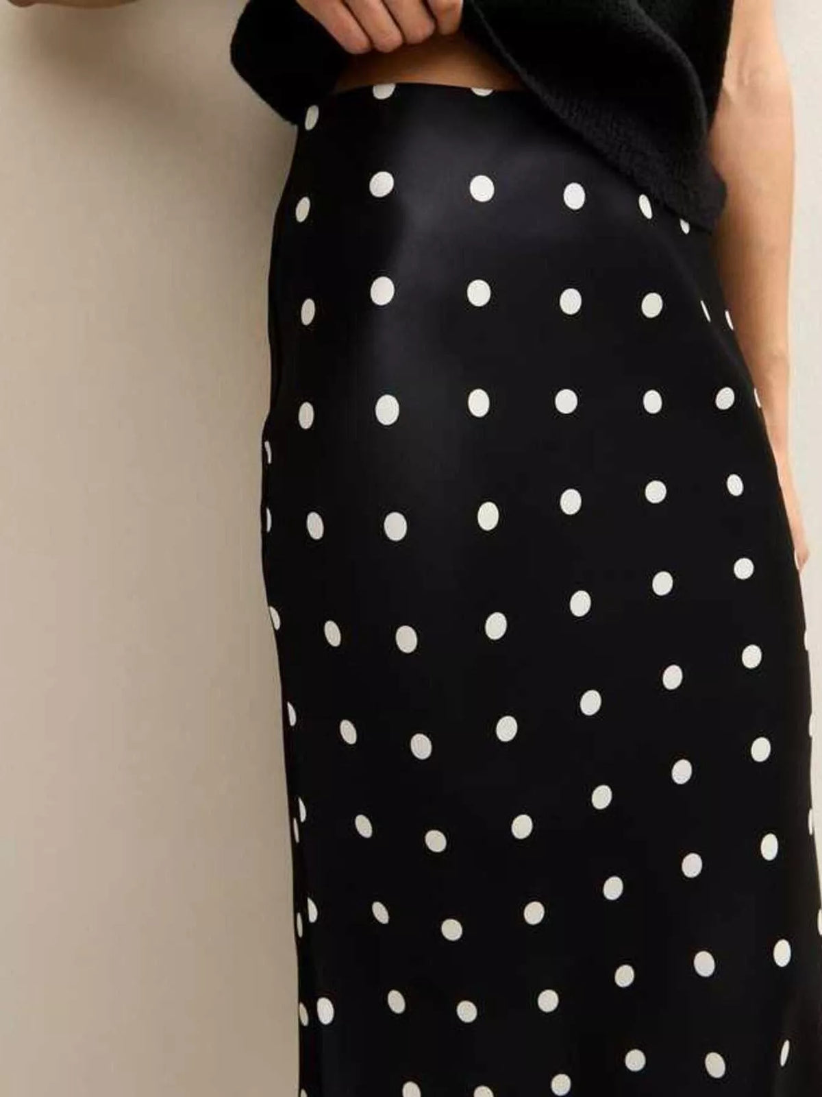 Polka Dot Midi Skirt with Lace Trim - Black - View 7
