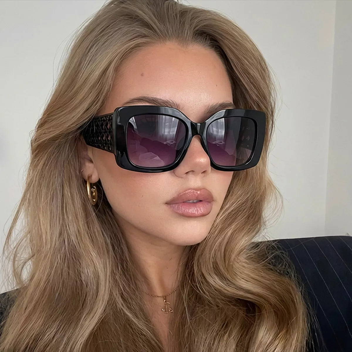 Oversized Square Sunglasses - Style B - View 2