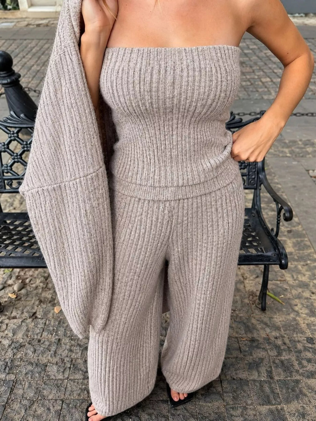 Ribbed Knit Three-Piece Sweater Set - Gray - View 2