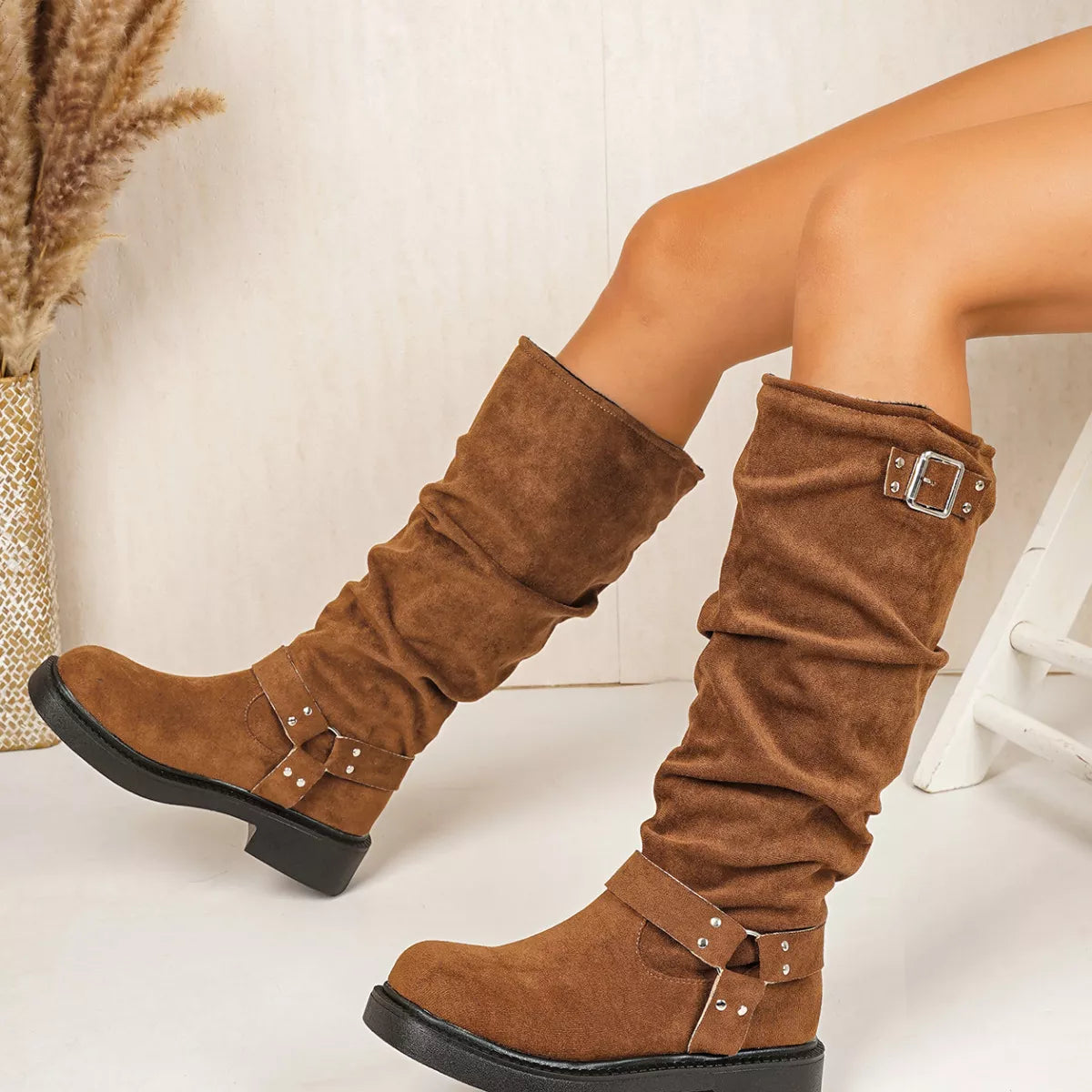Round Toe Block Heels Boots - Brown - View 4