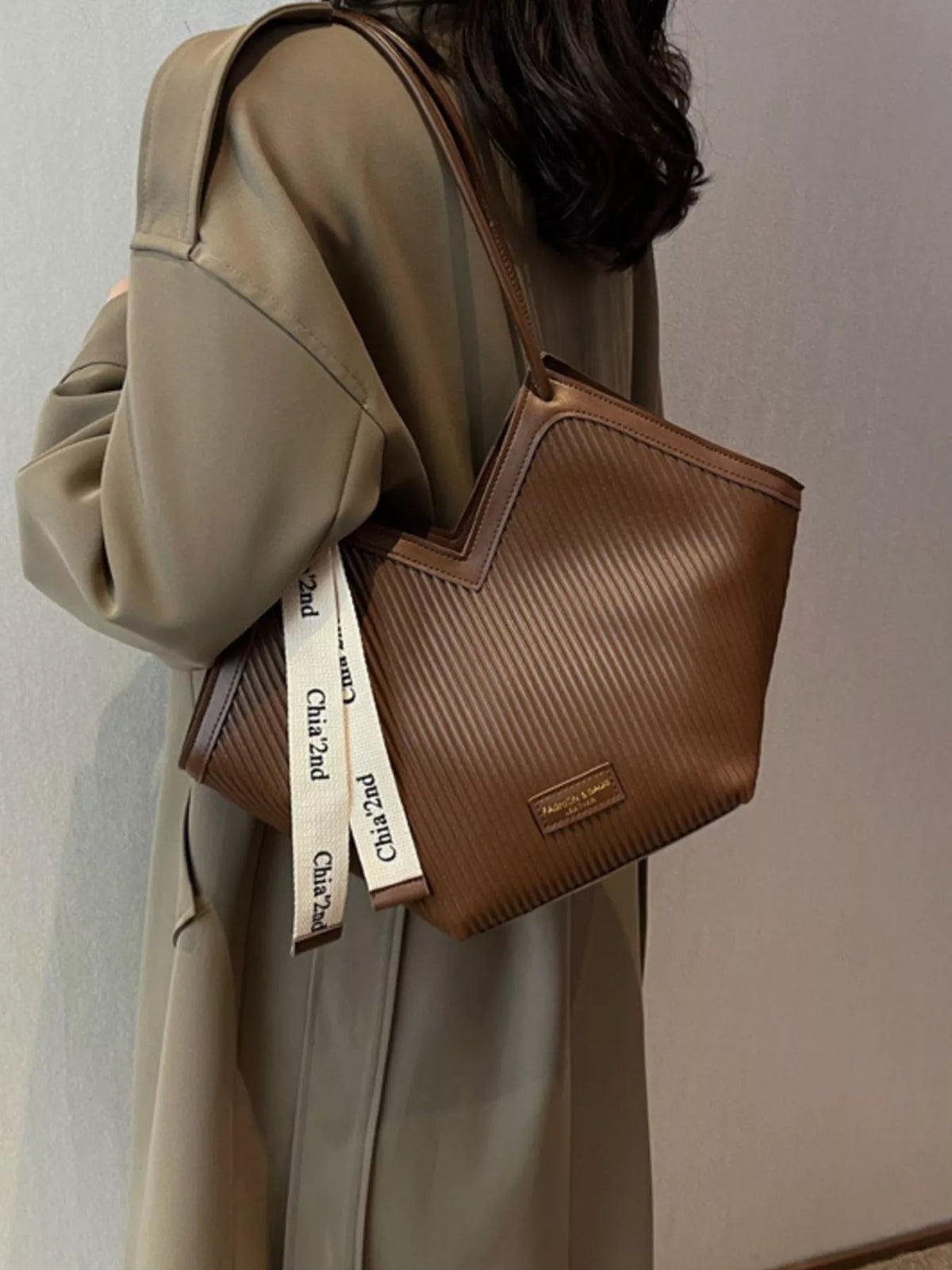 Textured Leather Shoulder Bag - Brown - View 3