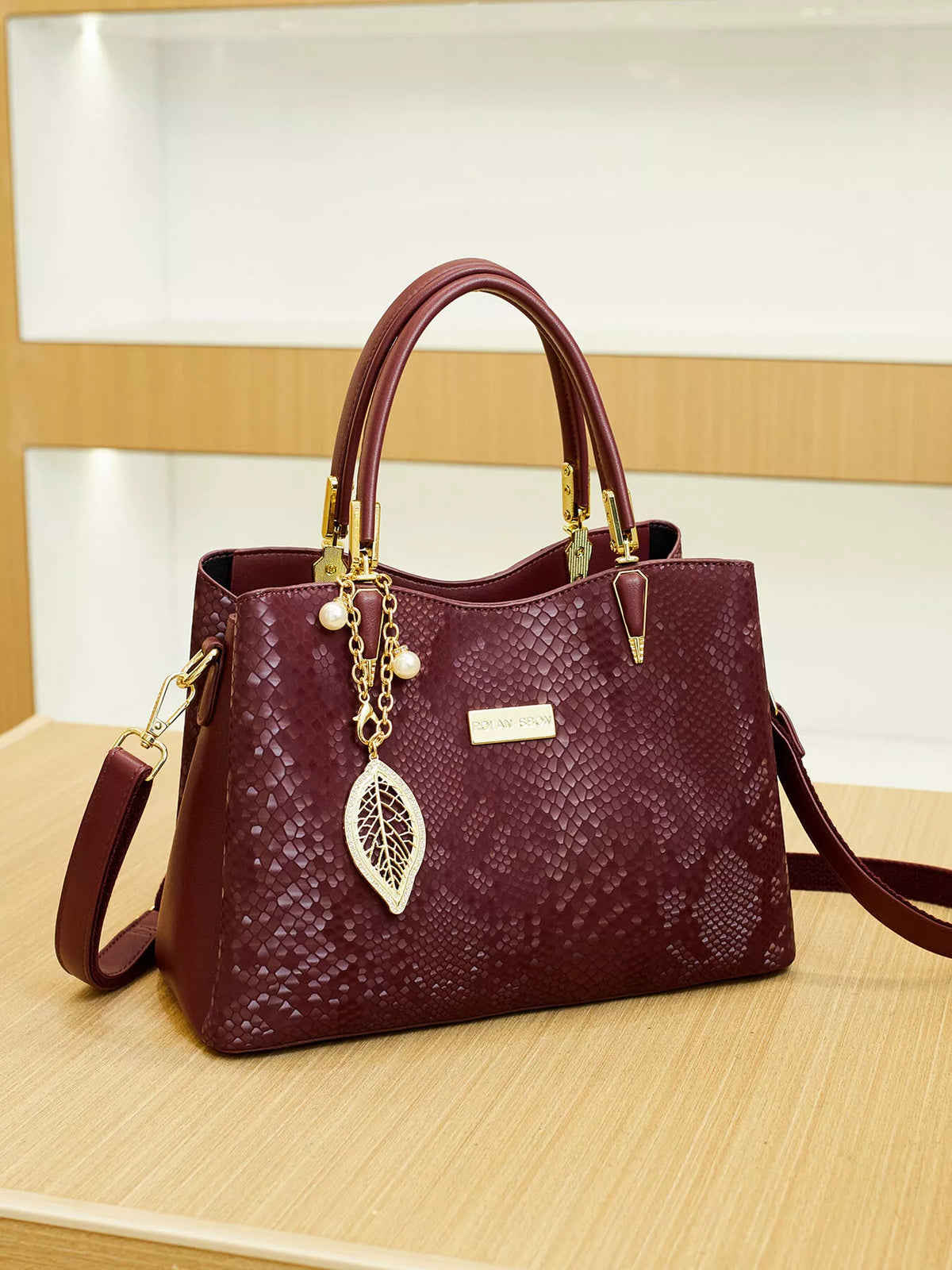 Snakeskin Texture Handbag - Wine Red - View 4