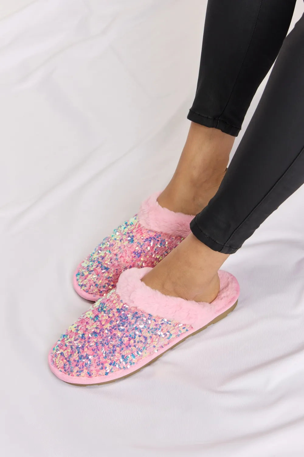 Forever Link Sequin Plush Round Toe Slippers - PINK - View 3
