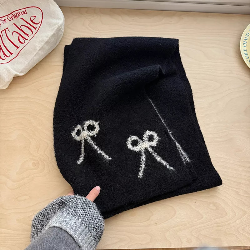 Bow Winter Scarf - Black - View 2