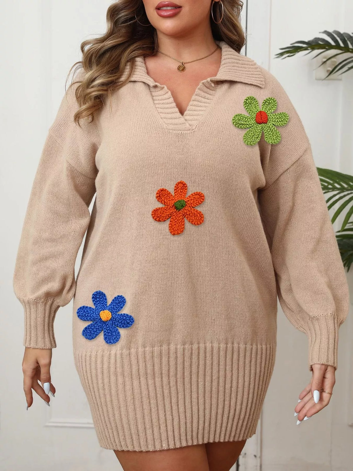 Plus Size Floral Applique Ribbed Hem Sweater Dress - Khaki - View 4