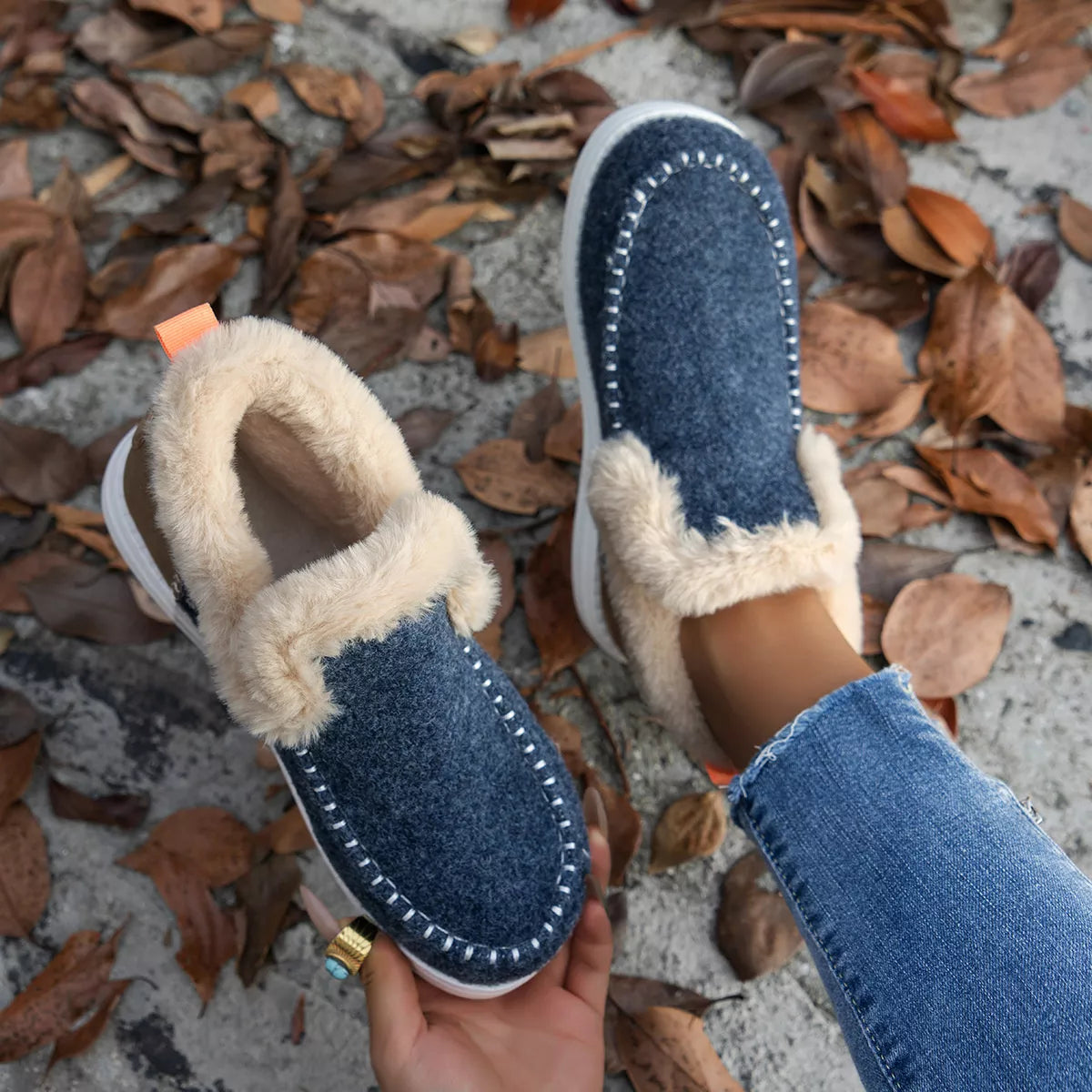 Round Toe Winter Ankle Boots - Navy - View 13